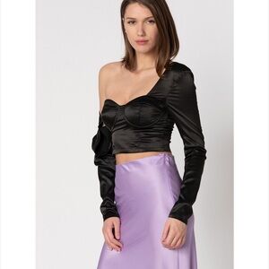 NWT OW Intimates black womens one sleeve Olivia top size large (bin CC)